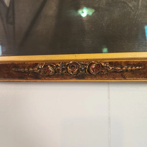Antique Charcoal Drawing Art Wood Ornate Floral Frame Convex Bubble Glass Gold - Picture 8 of 15